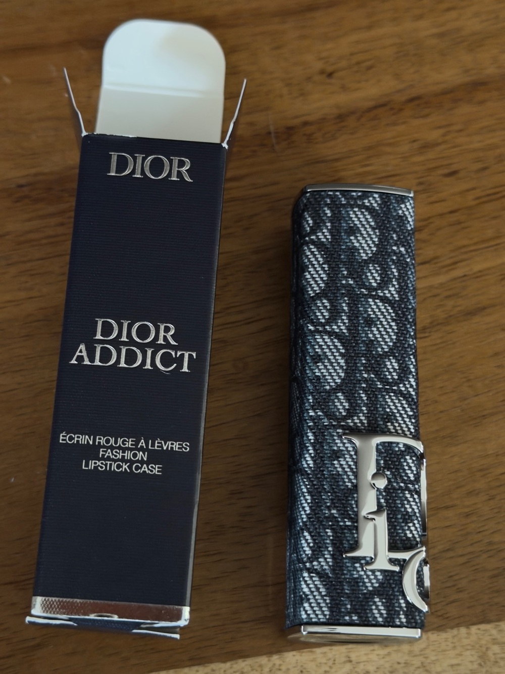 DIOR Addict Lipstick Case DENIM OBLIQUE Monogram Limited Edition
France NewInBox - Picture 3 of 3